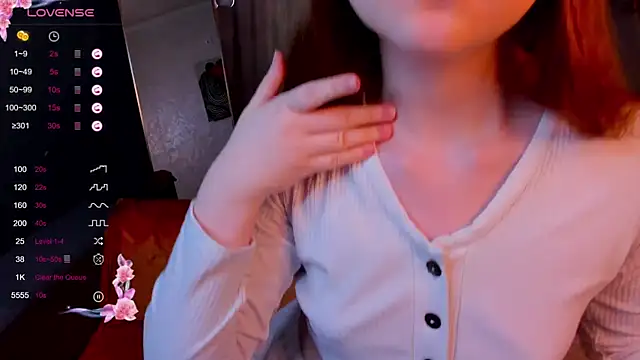 luv tessa online show from January 7, 1:52 am