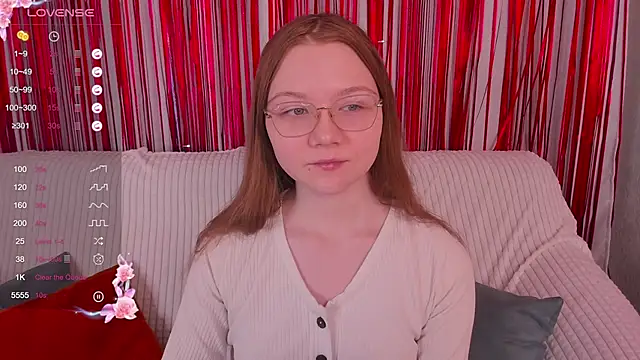 luv tessa online show from February 15, 1:57 am