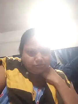 Snapshot of Arohi35 chatting on March 10, 4:57 pm Arohi35 online show from March 10, 4:57 pm