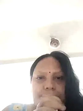 Snapshot of Arohi35 chatting on March 12, 2:56 pm Arohi35 online show from March 12, 2:56 pm