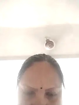 Snapshot of Arohi35 chatting on March 19, 1:18 pm Arohi35 online show from March 19, 1:18 pm