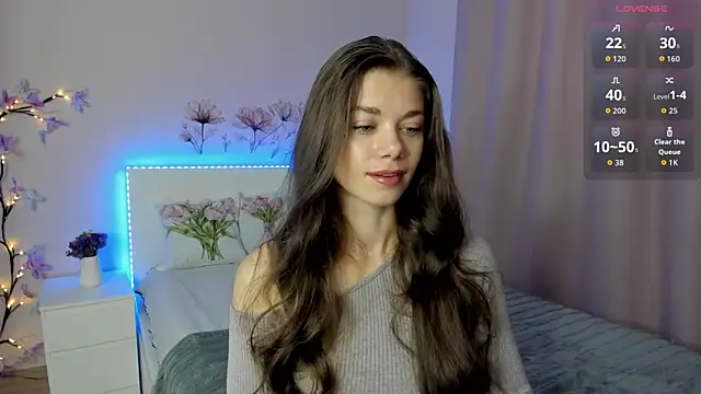 Snapshot of Eva_McCoy chatting on October 3, 8:00 am Eva McCoy online show from October 3, 8:00 am
