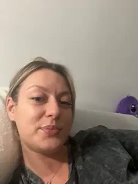 AnnastasiaMills online show from June 25, 11:20 pm