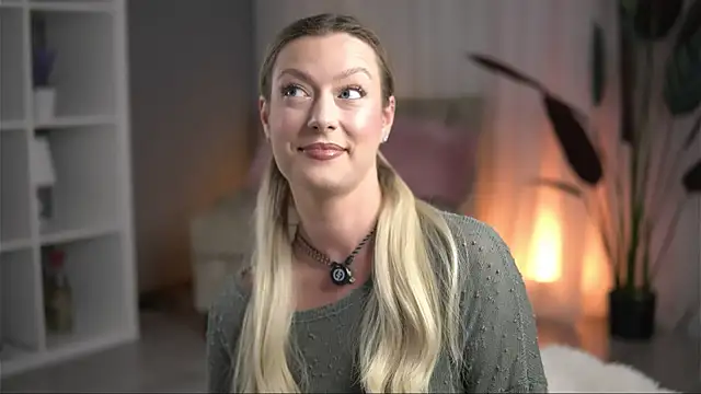 AnnastasiaMills online show from July 13, 8:22 pm