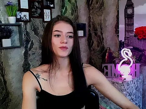 Snapshot of LanaTey chatting on October 20, 7:36 pm LanaTey online show from October 20, 7:36 pm