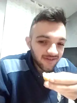 Snapshot of Francescodicristina44 chatting on February 8, 10:46 pm Francescodicristina44 online show from February 8, 10:46 pm