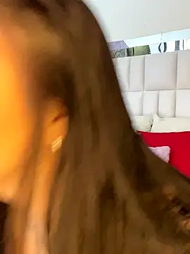 Snapshot of LunaCandy_ chatting on October 29, 2:52 pm LunaCandy online show from October 29, 2:52 pm