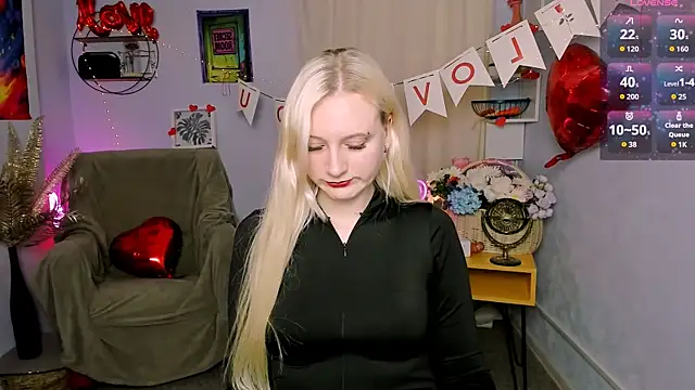 madam uliis online show from February 19, 12:23 pm