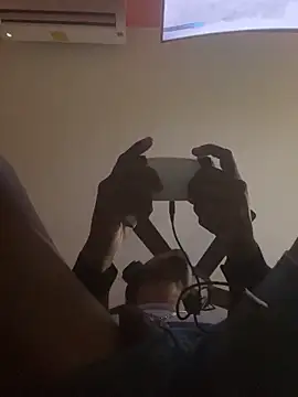 clitpleasrr online show from March 14, 6:42 am