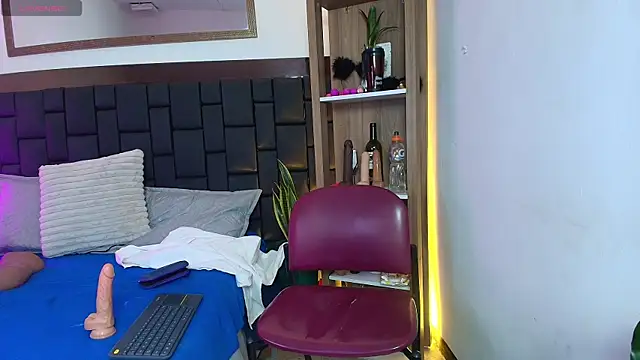 EllenaBoobs  online show from March 31, 3:12 pm