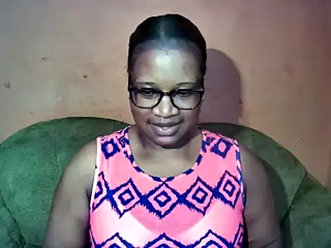 Snapshot of sexyamanda_ chatting on March 14, 11:01 am sexyamanda online show from March 14, 11:01 am