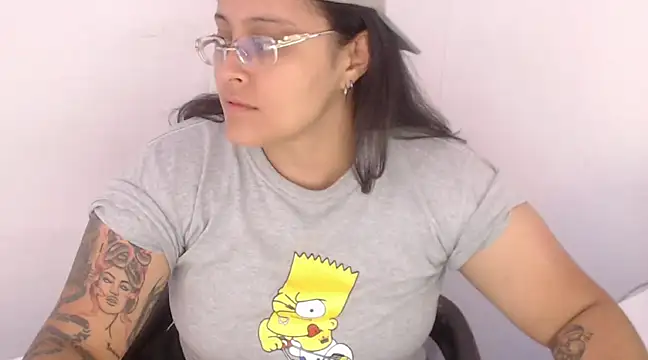 milu saenz 8 online show from March 15, 12:34 pm