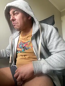 Gusta bi online show from April 17, 5:49 pm