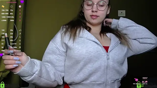 Lilysweet13 online show from October 20, 12:38 pm