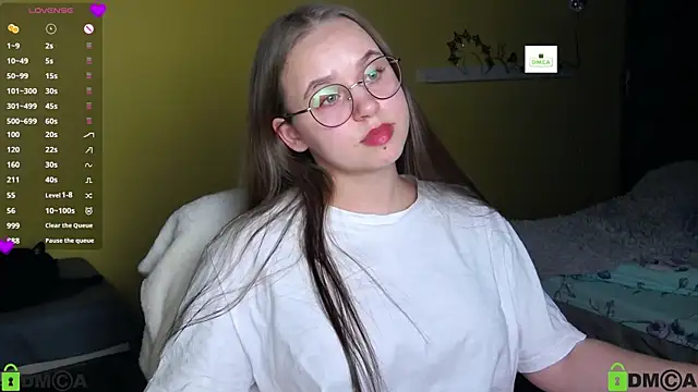 Lilysweet13 online show from November 6, 5:36 pm