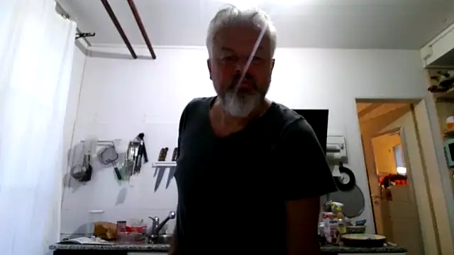 Berg Boy online show from March 21, 5:34 am