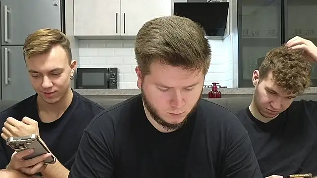 boys sobolisha online show from February 17, 9:10 pm