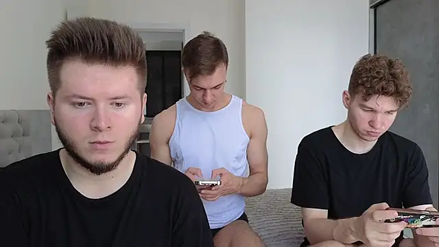 Snapshot of boys_sobolisha chatting on June 30, 8:26 am boys sobolisha online show from June 30, 8:26 am