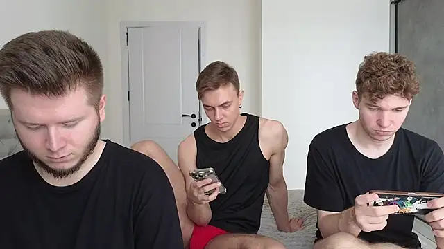 Snapshot of boys_sobolisha chatting on July 8, 8:41 am boys sobolisha online show from July 8, 8:41 am