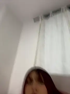 Snapshot of Ivelleee_ chatting on February 26, 8:41 pm Ivelleee online show from February 26, 8:41 pm