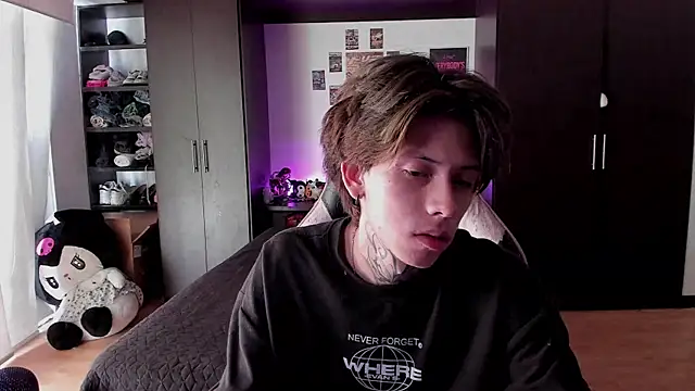 xIce Boy online show from February 16, 2:02 pm