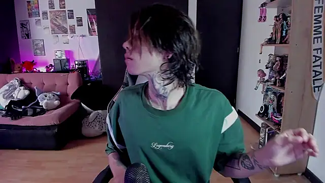 xIce Boy online show from May 26, 4:03 pm