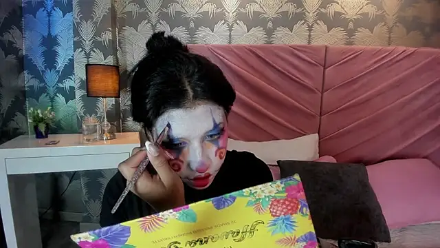 Karin Ks online show from March 4, 3:12 am