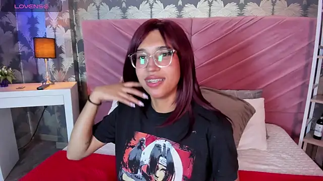 Karin Ks online show from March 19, 3:10 am