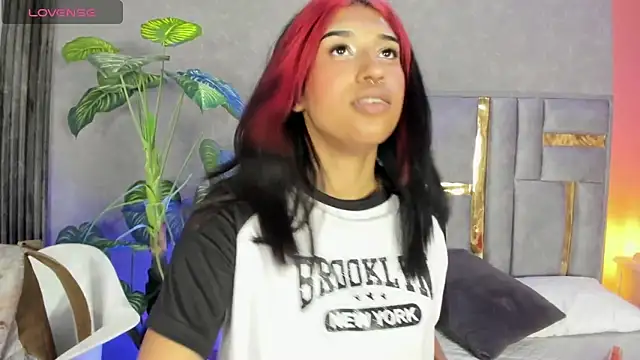 Karin Ks online show from May 26, 3:13 am