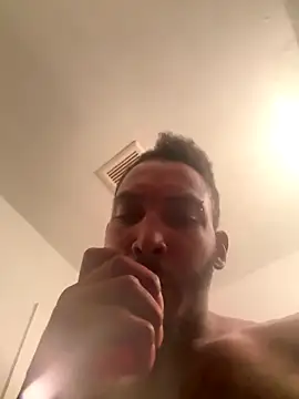 Snapshot of Foxdaguy chatting on September 29, 9:14 am Foxdaguy online show from September 29, 9:14 am