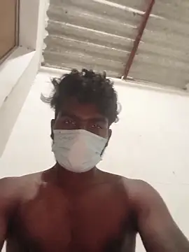 Snapshot of PolarFriend0 chatting on February 22, 8:18 pm PolarFriend0 online show from February 22, 8:18 pm