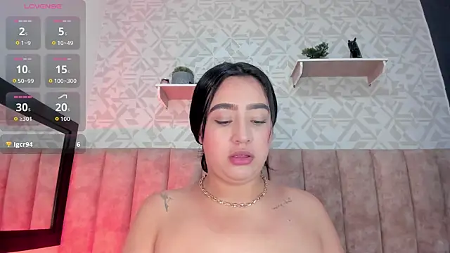 Snapshot of MelinaCruz chatting on September 27, 5:01 am MelinaCruz online show from September 27, 5:01 am