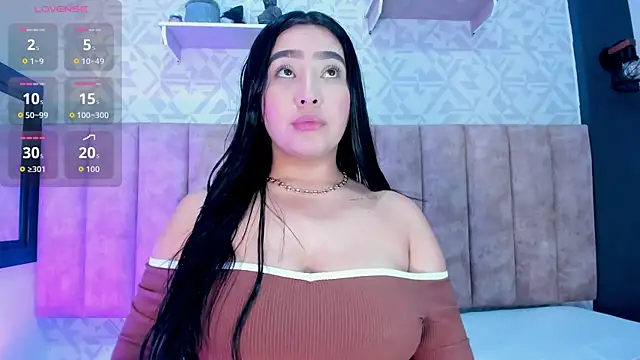 Snapshot of MelinaCruz chatting on October 2, 4:08 am MelinaCruz online show from October 2, 4:08 am