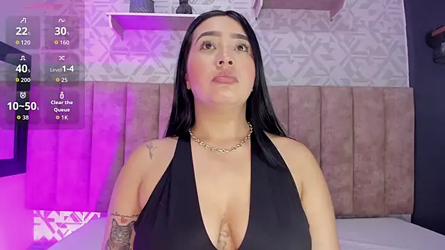 Snapshot of MelinaCruz chatting on October 20, 4:02 am MelinaCruz online show from October 20, 4:02 am