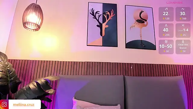 MelinaCruz online show from April 8, 12:54 am