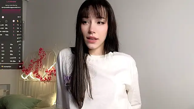 Snapshot of glamourr chatting on January 18, 9:24 am glamourr online show from January 18, 9:24 am