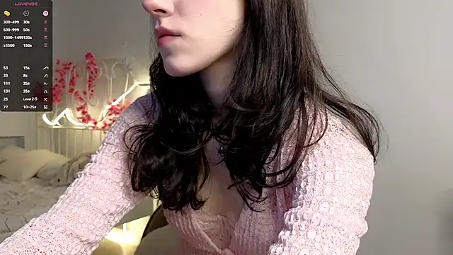 Snapshot of glamourr chatting on February 27, 10:48 am glamourr online show from February 27, 10:48 am