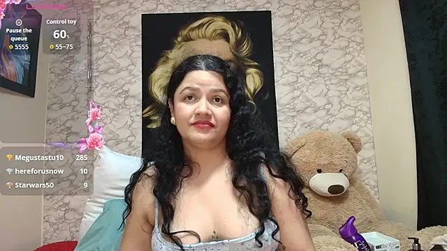 nataliaesmith 24 online show from October 2, 3:24 am