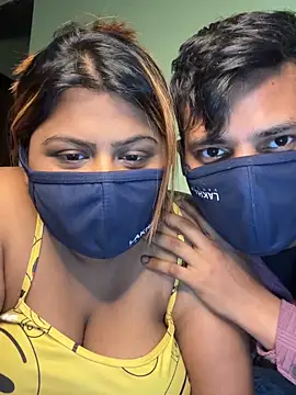 Snapshot of RimaHotty chatting on March 2, 11:28 am RimaHotty online show from March 2, 11:28 am