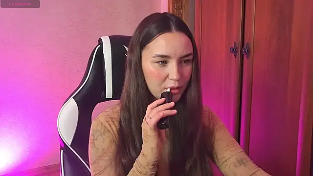 CherryTouss online show from January 9, 8:17 am