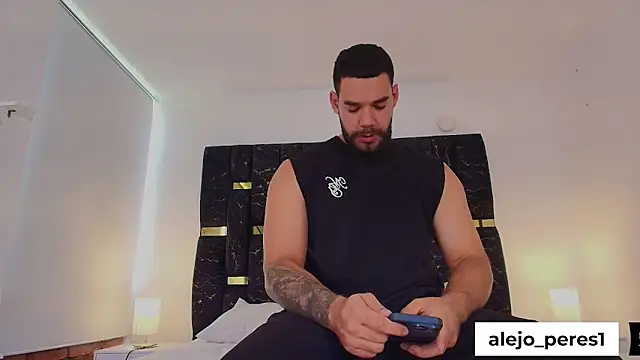 chris blake   online show from January 6, 6:11 pm