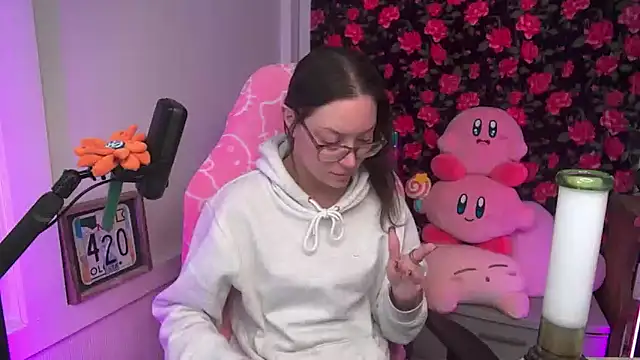 SpaceCowWhore online show from February 21, 7:04 pm