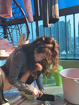 aa520uv online show from February 15, 7:51 am