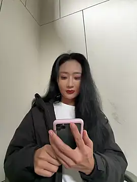 linger-23 online show from March 27, 8:20 am