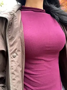 linger-23 online show from April 8, 7:08 am