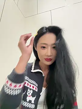 linger-23 online show from April 11, 9:13 am