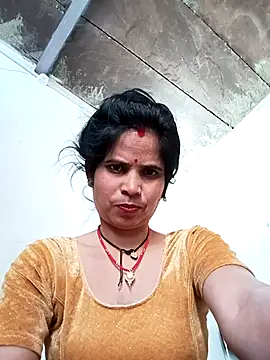 Reena27 online show from March 15, 6:36 am