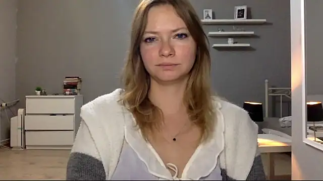 Snapshot of MillieShow chatting on September 11, 8:42 pm MillieShow online show from September 11, 8:42 pm