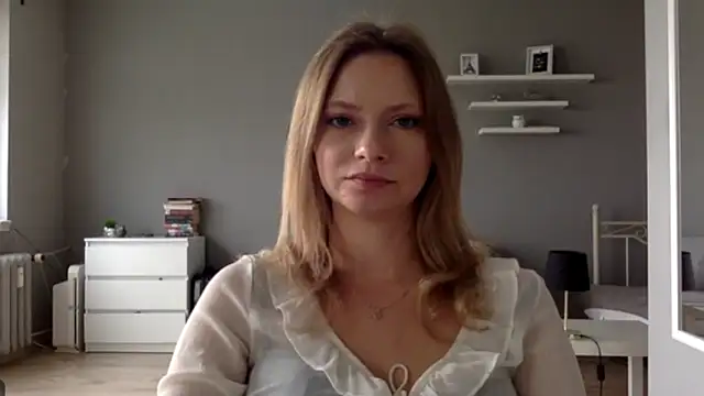 Snapshot of MillieShow chatting on September 19, 2:18 pm MillieShow online show from September 19, 2:18 pm