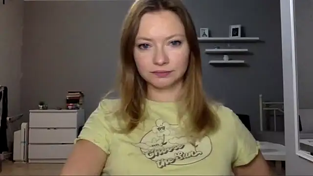 Snapshot of MillieShow chatting on September 23, 8:45 pm MillieShow online show from September 23, 8:45 pm